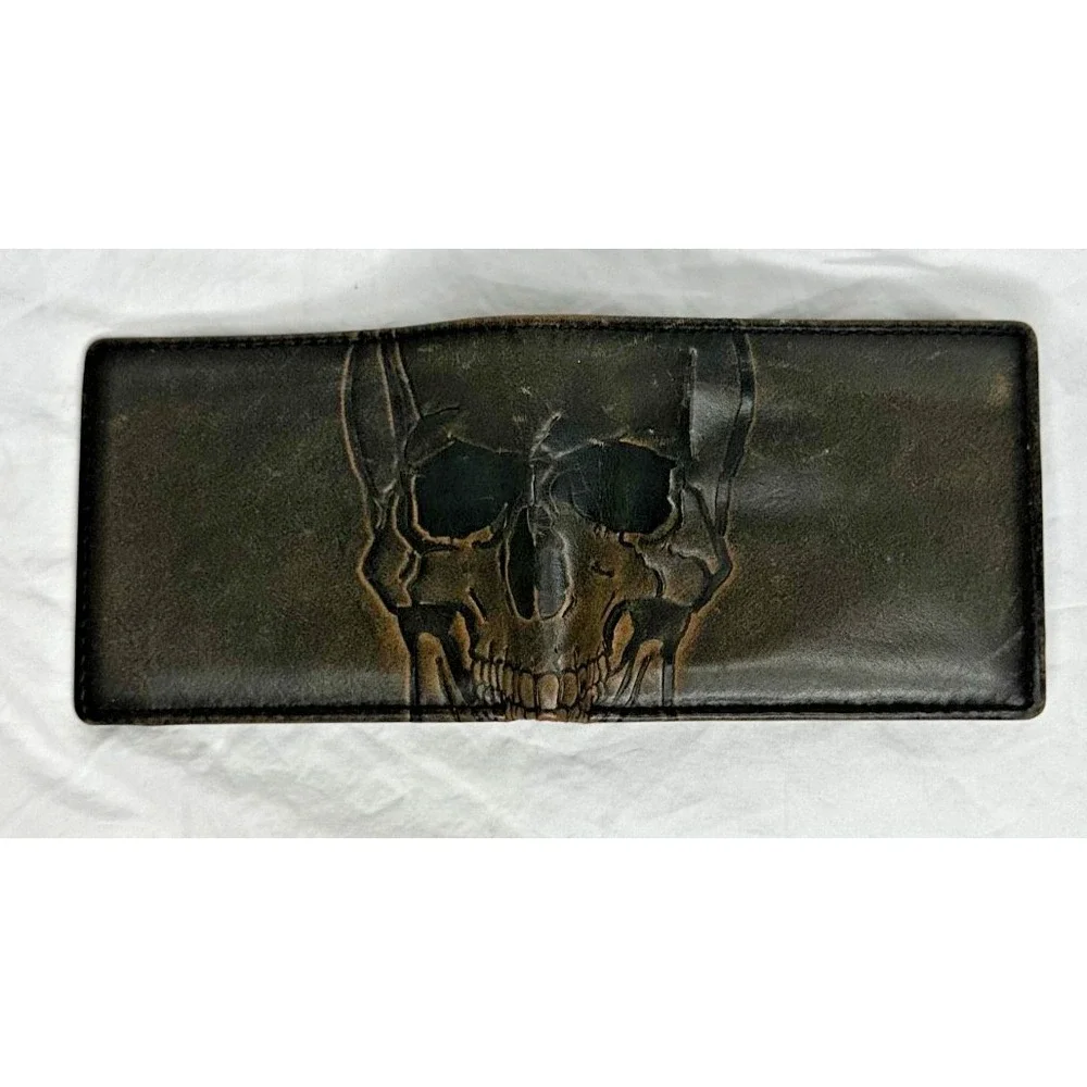 House of Jack Co. Skull Bifold Wallet for Men with 4.25″ L × 3.5″ H